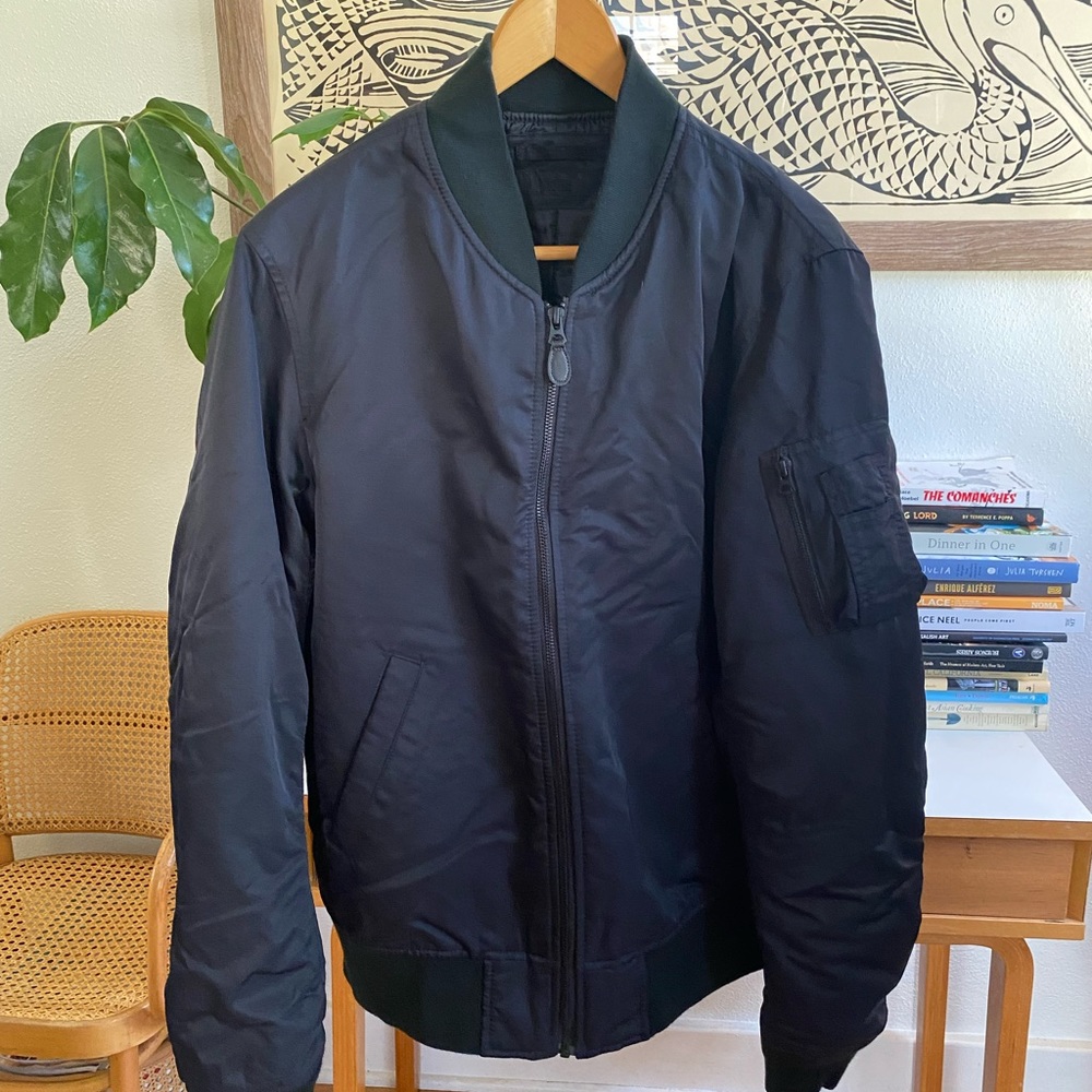 Uniqlo MA-1 Bomber Jacket, M